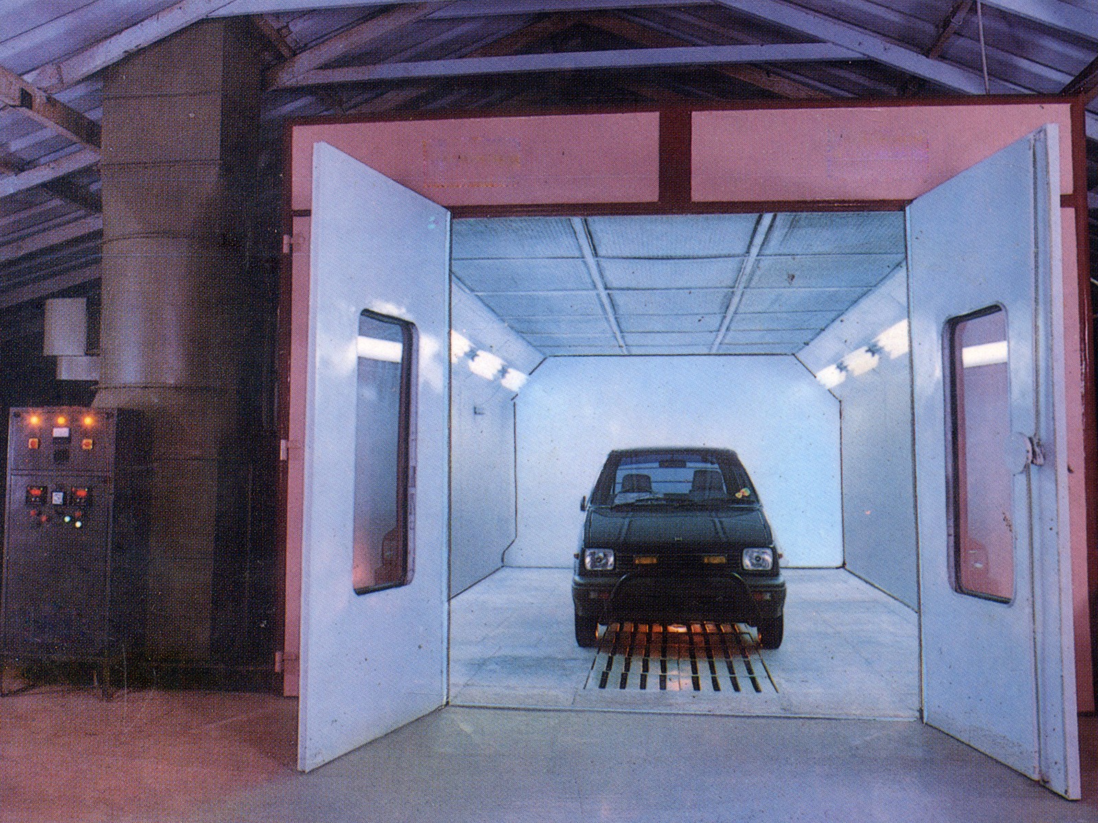  Car Spray Paint Booth in Erode