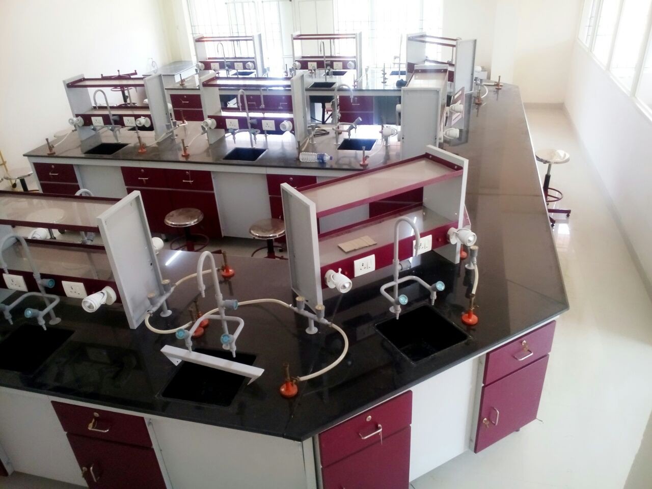 Lab manufacturers in Madurai