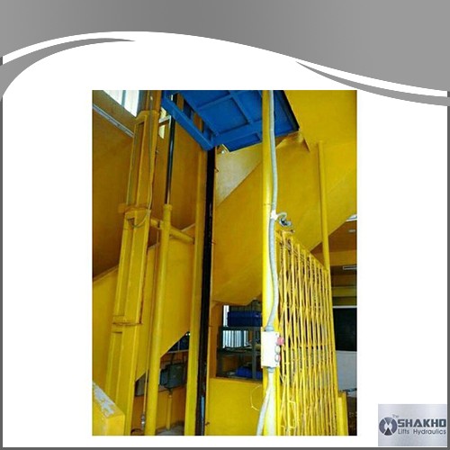 Hydraulic Goods Lift