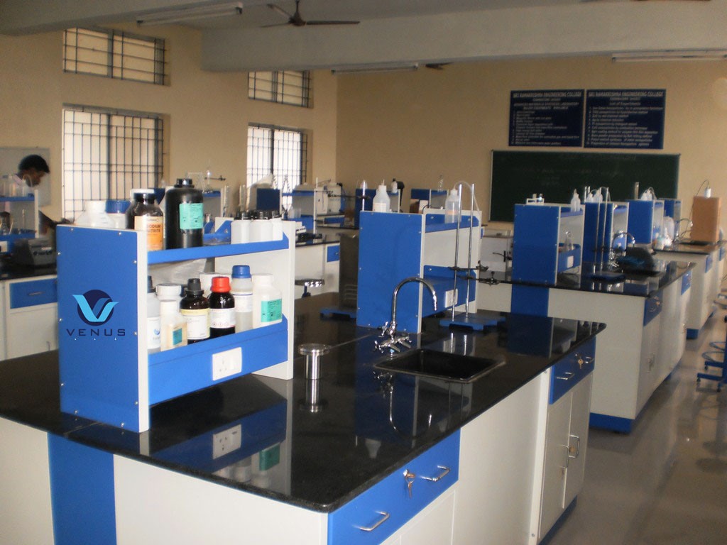 Lab furniture in Coimbatore