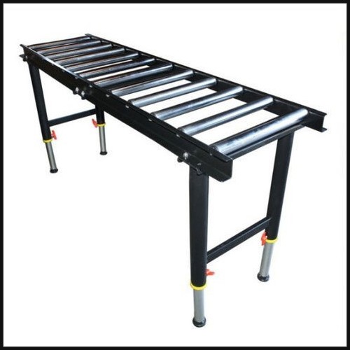 Material Handling Roller Conveyor