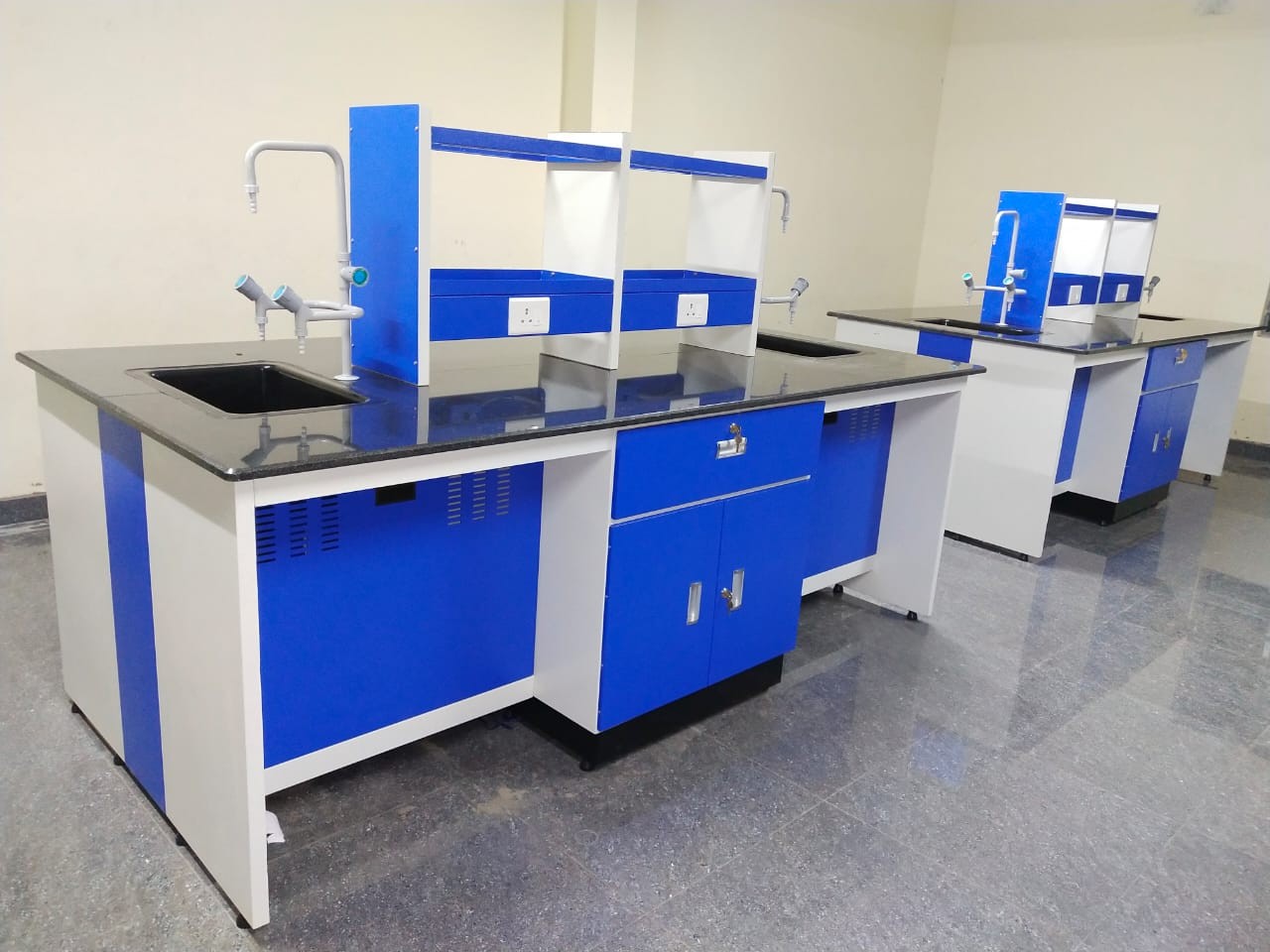 Chemistry Lab Manufacturers in Coimbatore